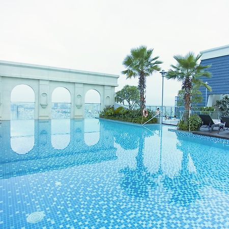 Ami Splendid Rooftop Pool Ho Chi Minh-stad Buitenkant foto